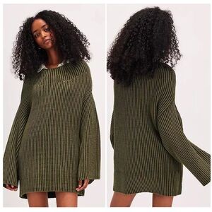 Free People *Sold Out* Charlotte Tunic Sweater Large